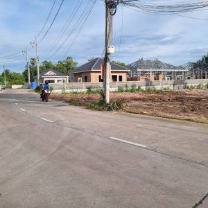 出售地皮-泰国-春武里-2156-平方米-151.09-01