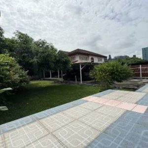 出售地皮-泰国-曼谷-940-平方米-2400-01