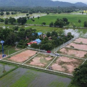 出售地皮-泰国-那空那育-800-平方米-67.72-01